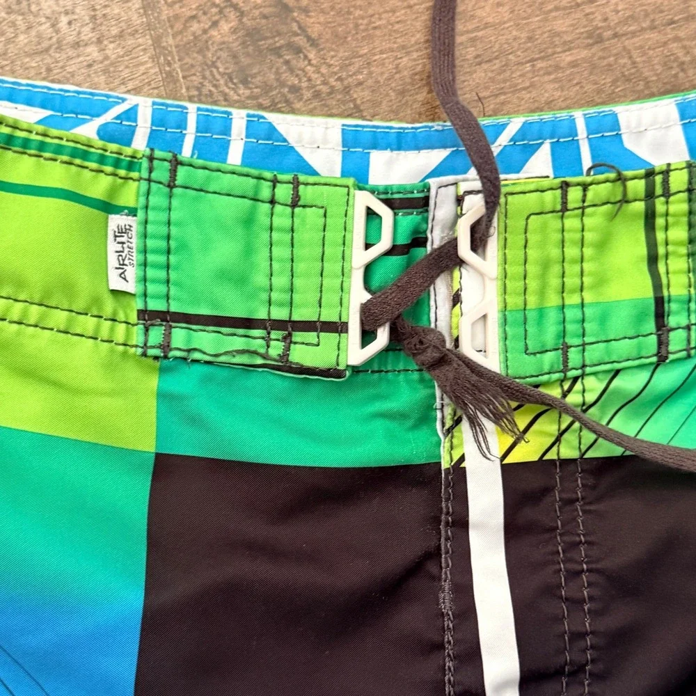 Billabong Men's Vintage Y2K Plaid 11